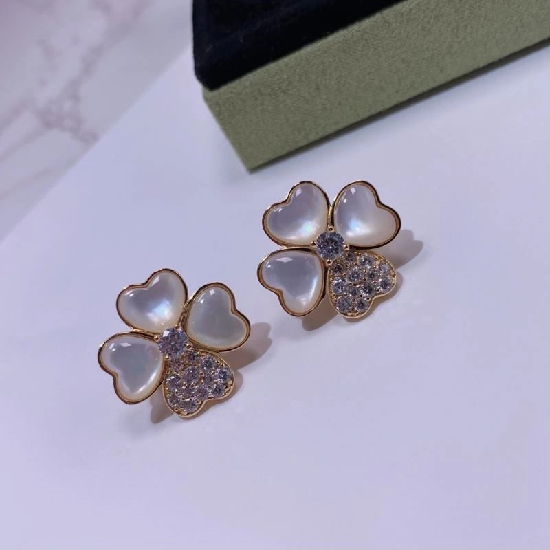 Vca Earrings Packable 254690