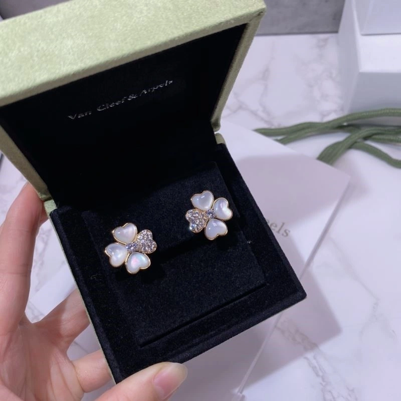 Vca Earrings Packable 254690
