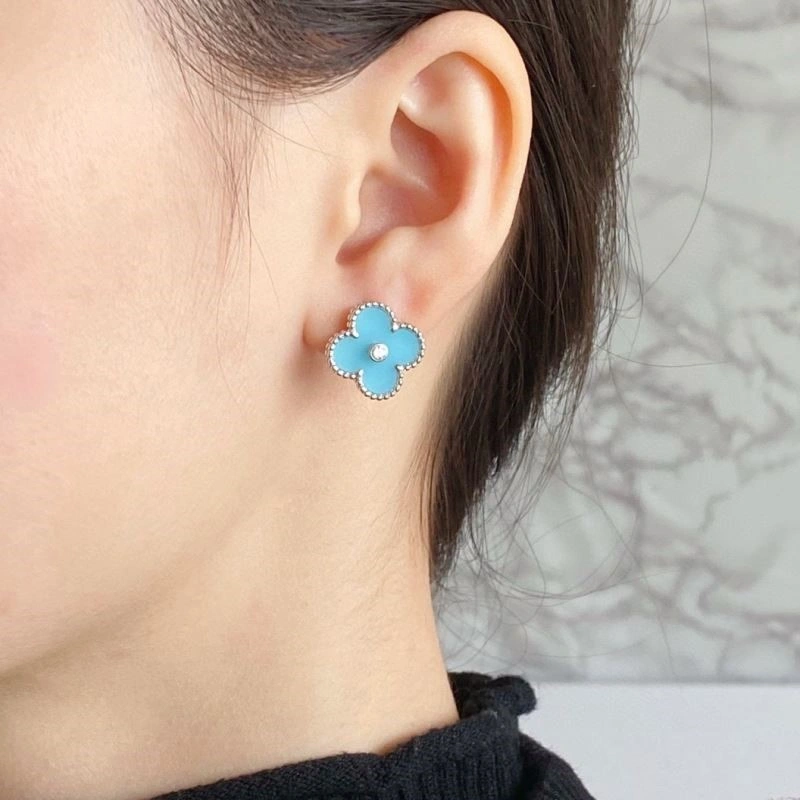 Vca Earrings Refined 254688
