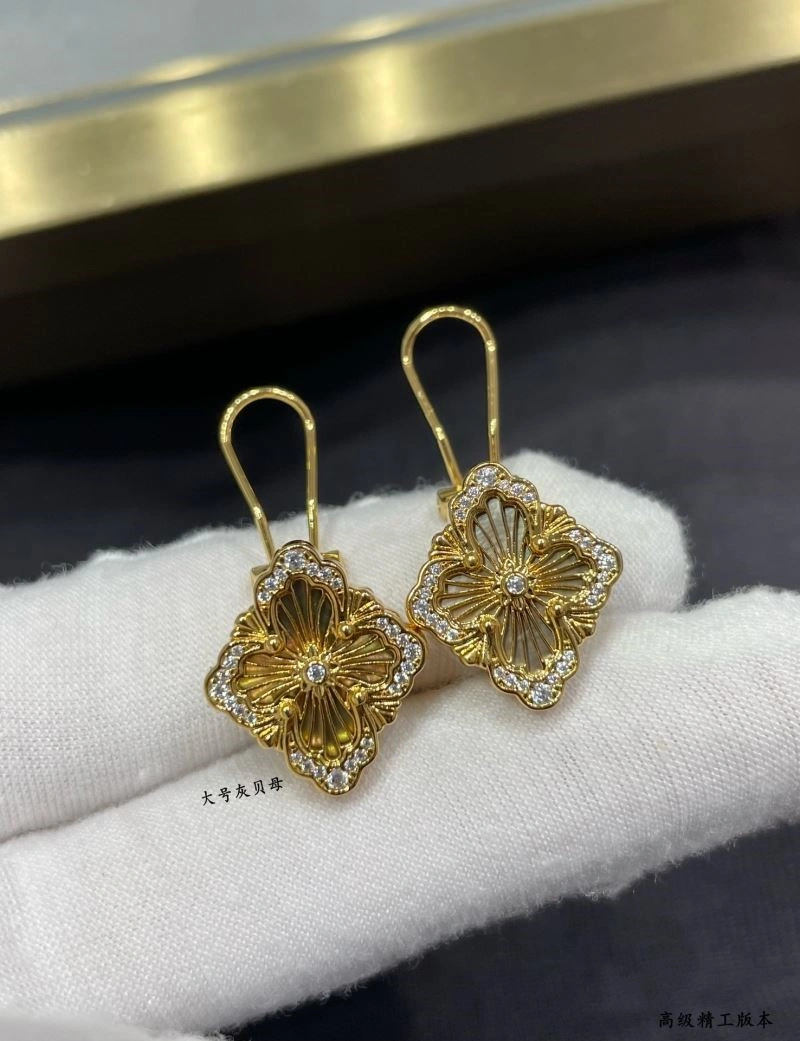 SunProtective Vca Earrings 254530