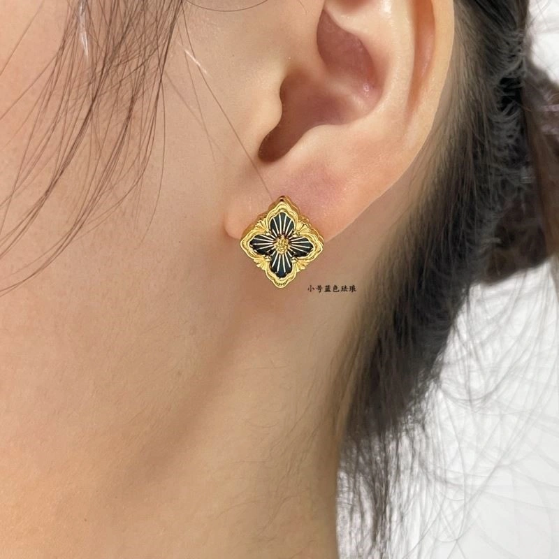 Vca Earrings HighPerformance 254536