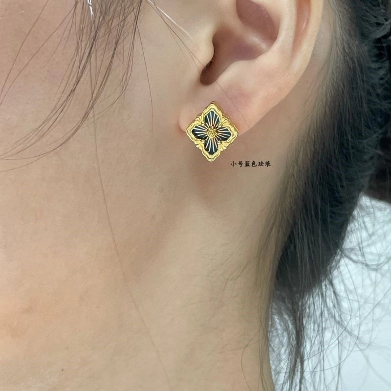 Vca Earrings HighPerformance 254536