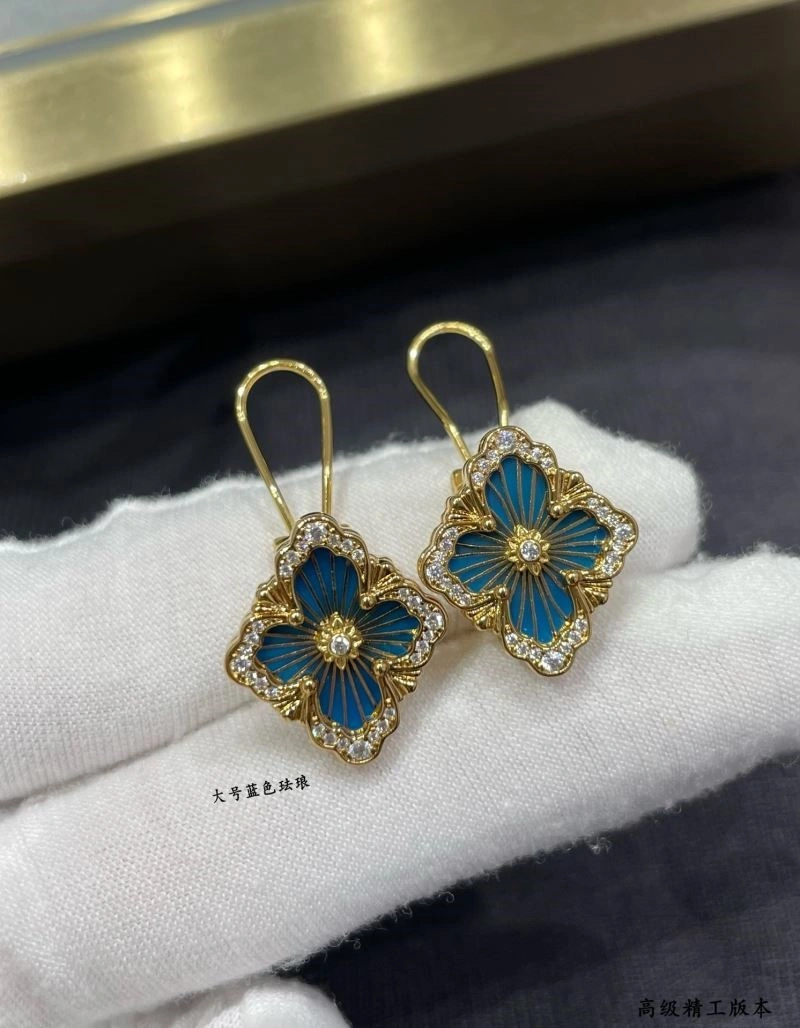 Vca Earrings Soft 254540
