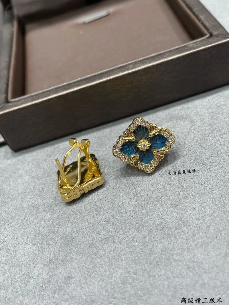 Vca Earrings Soft 254540