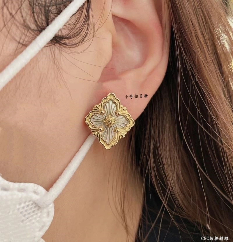 RelaxedFit Vca Earrings 254560