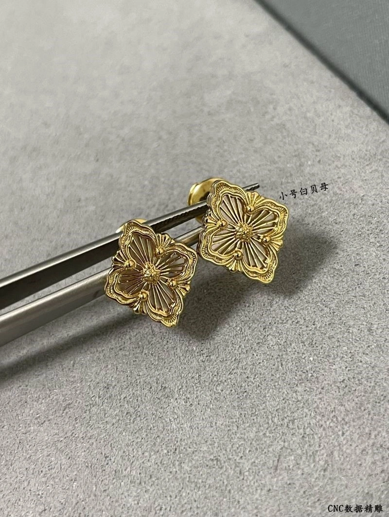 RelaxedFit Vca Earrings 254560