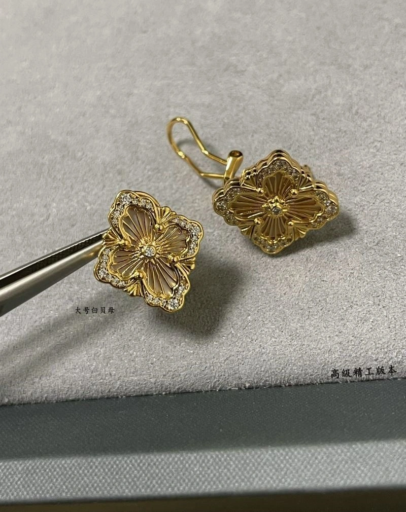 Vca Earrings SoftTouch 254535