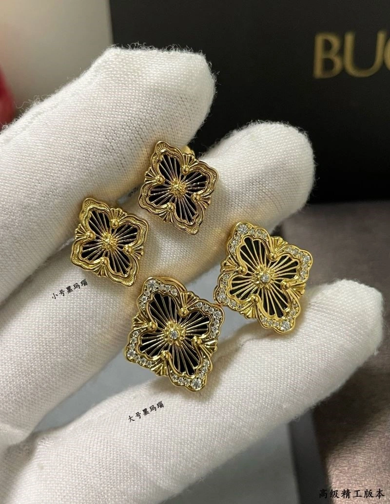 Flexible Vca Earrings 254549