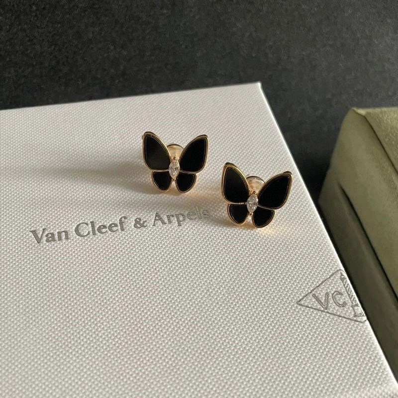 Vca Earrings WaterResistant 254545
