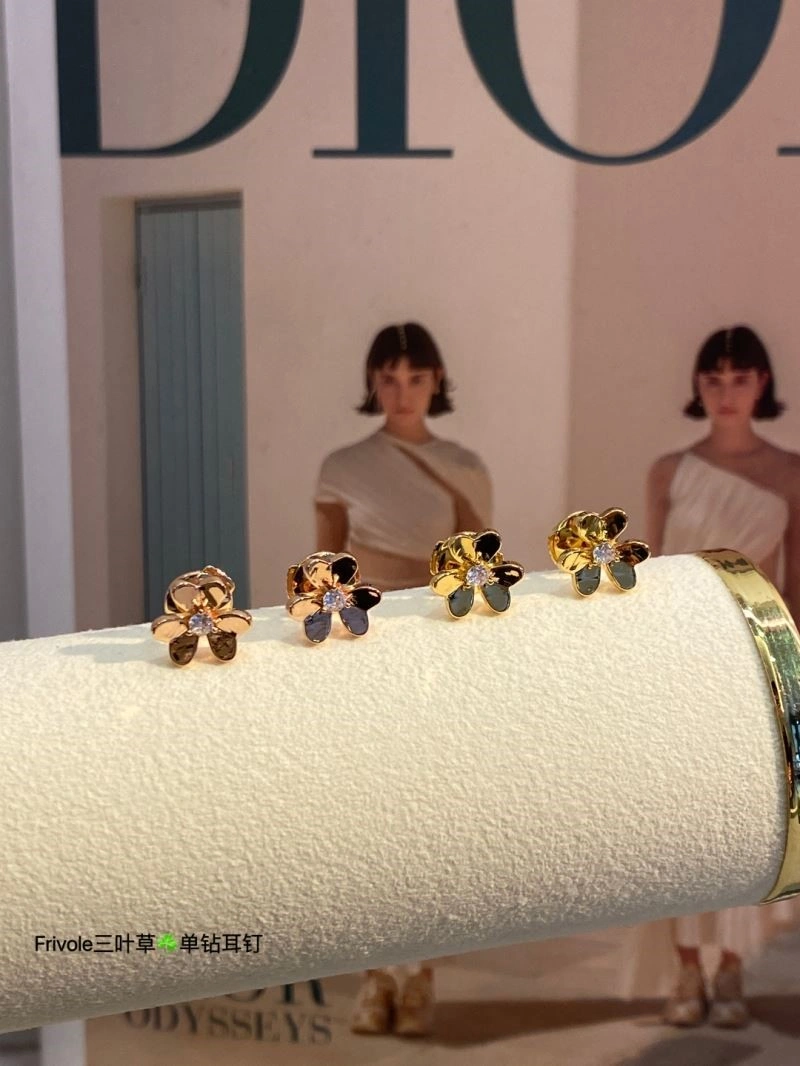 Vca Earrings EyeCatching 254397