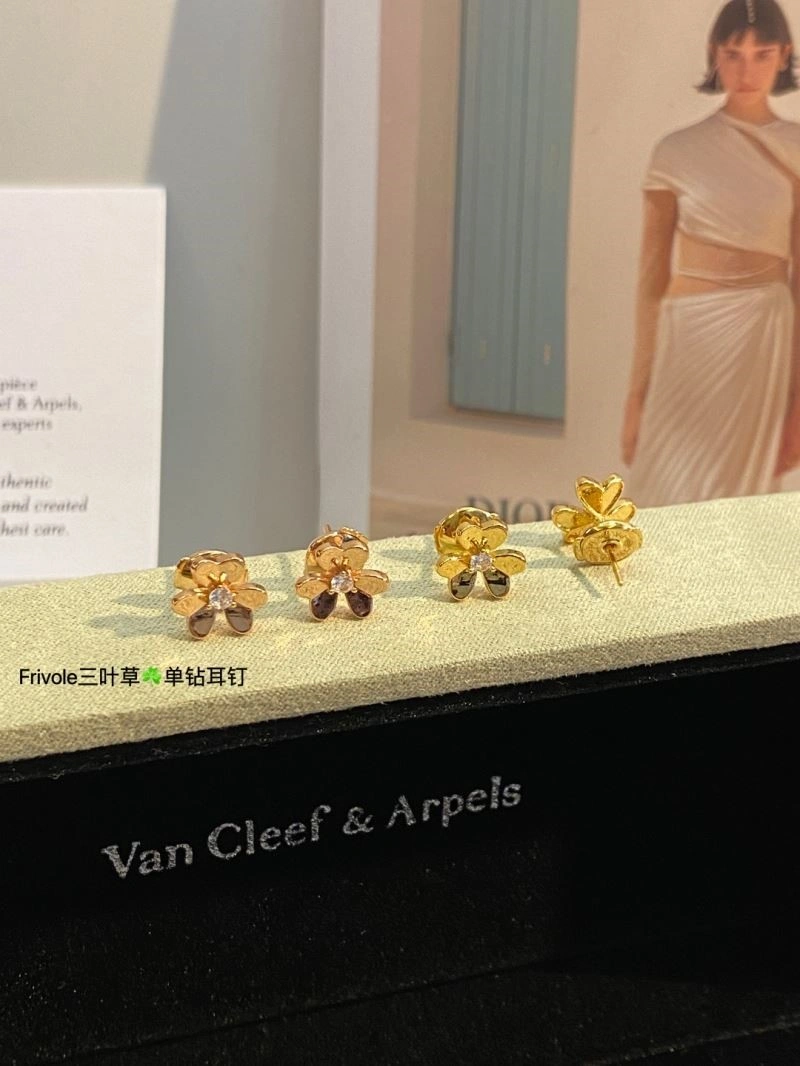 Vca Earrings EyeCatching 254397