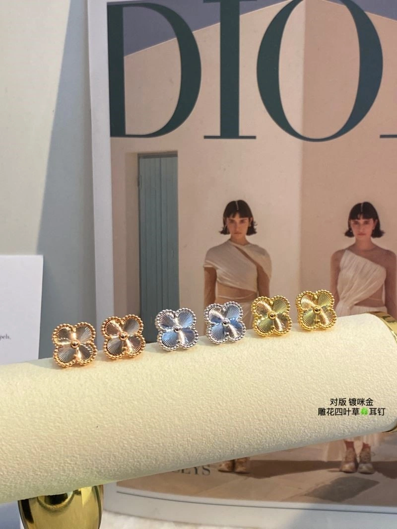 Vca Earrings Comfortable 254389