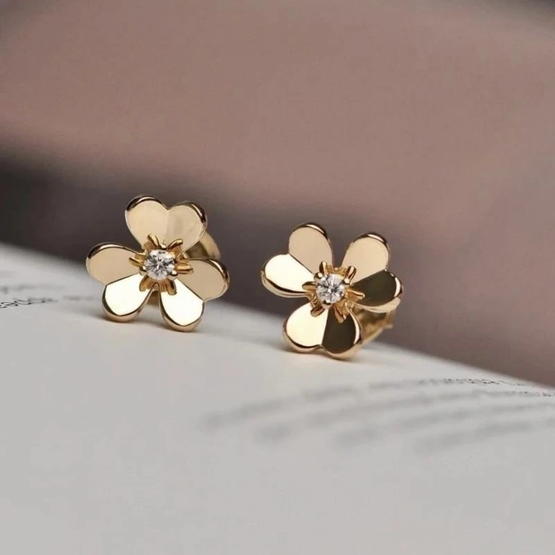 Vca Earrings DailyWear 254396