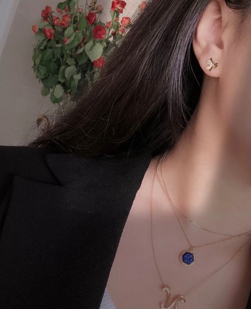 Vca Earrings DailyWear 254396