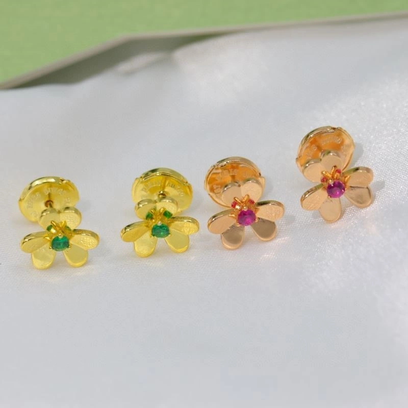 Reliable Vca Earrings 254386