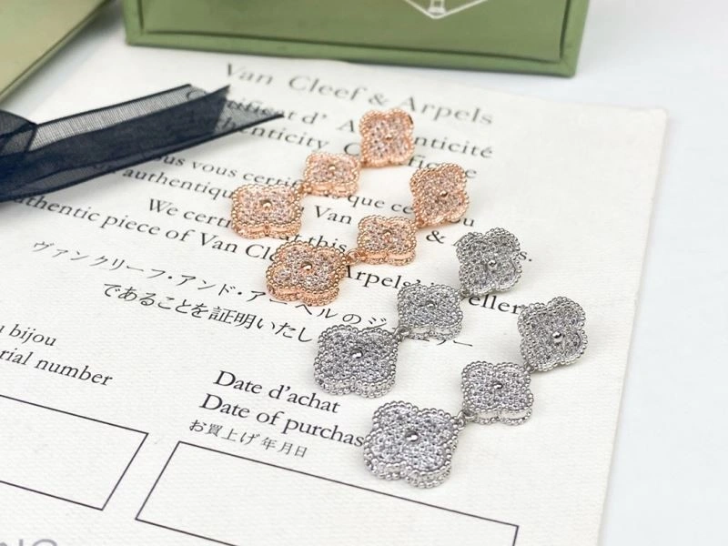 Youthful Vca Earrings 254241