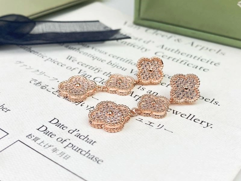 Youthful Vca Earrings 254241