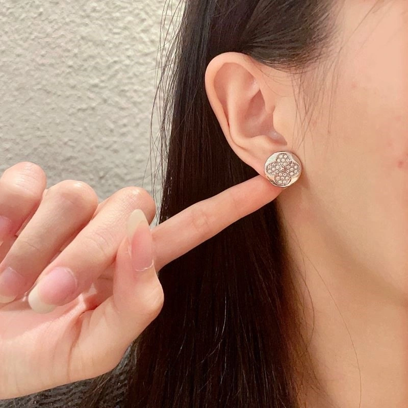 Vca Earrings Youthful 254240