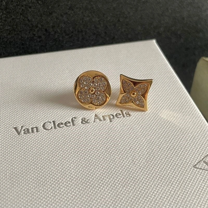 Cozy Vca Earrings 254239