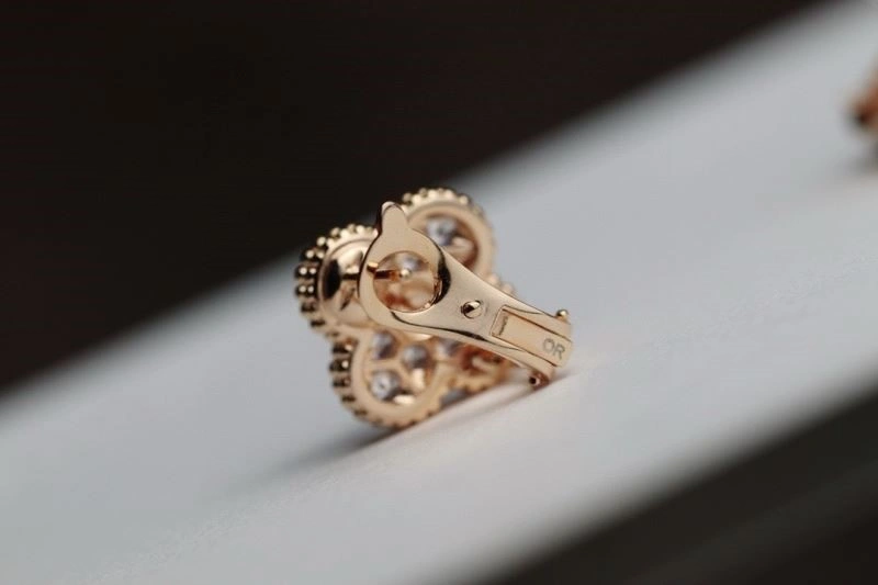 Popular Vca Earrings 254207