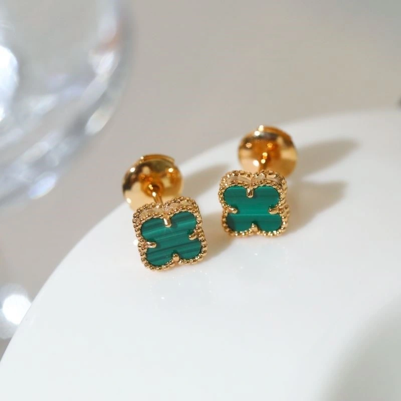 Vca Earrings Functional 254205