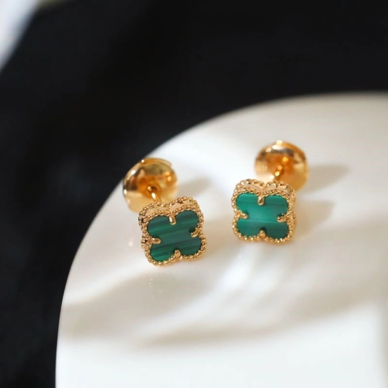 Vca Earrings Functional 254205