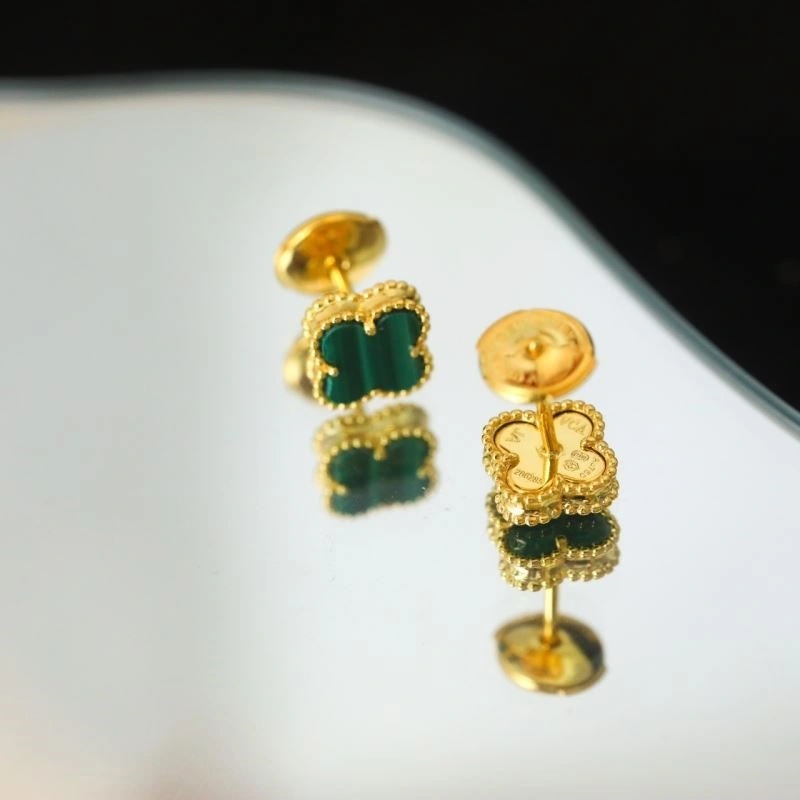 Vca Earrings Functional 254205
