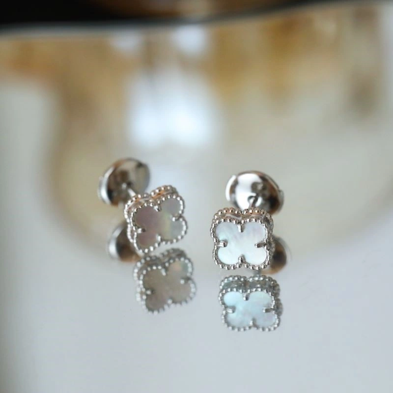 Vca Earrings Cozy 254209