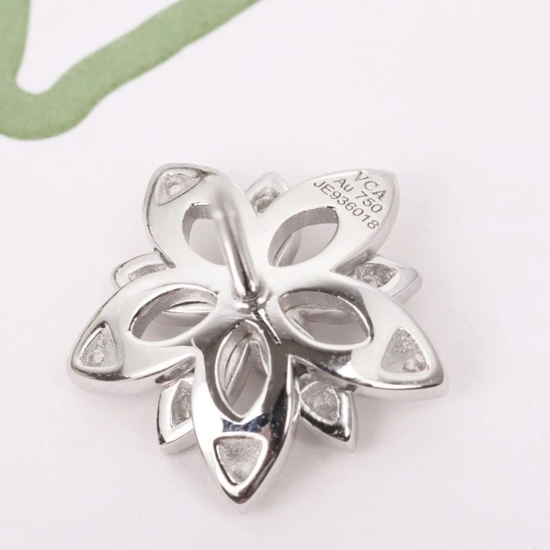 Compact Vca Earrings 254208