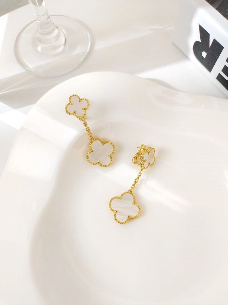 Vca Earrings WrinkleFree 254220