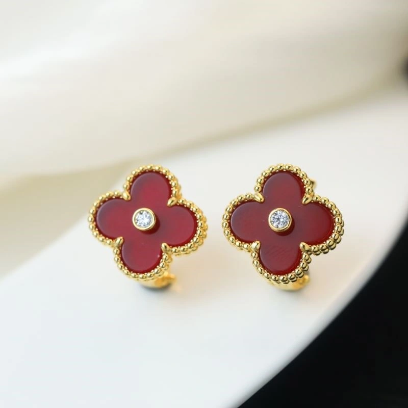 SoftTouch Vca Earrings 254221