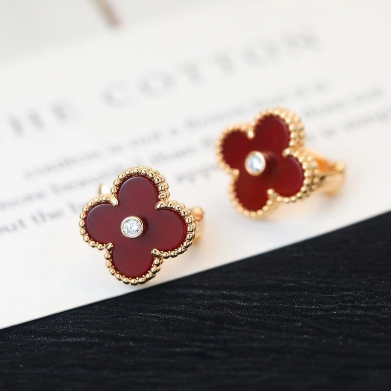 SoftTouch Vca Earrings 254221
