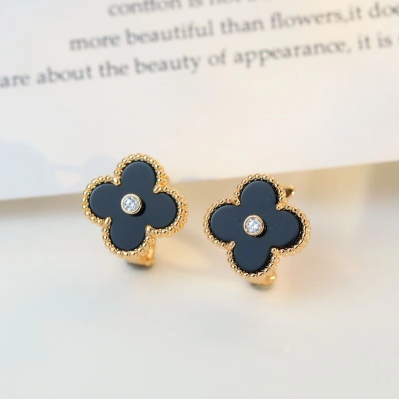 Vca Earrings MoistureWicking 254226