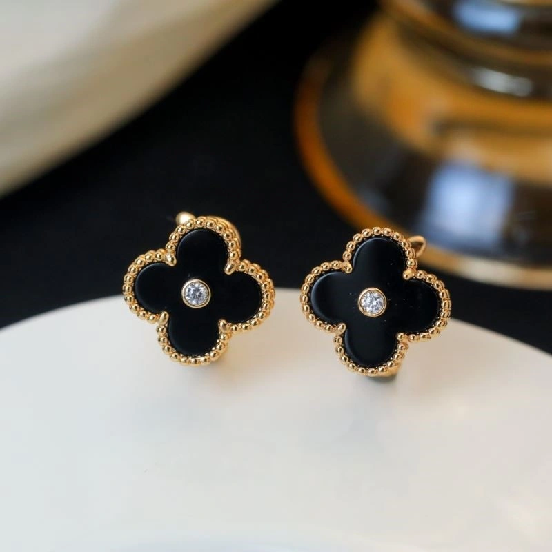 Vca Earrings MoistureWicking 254226