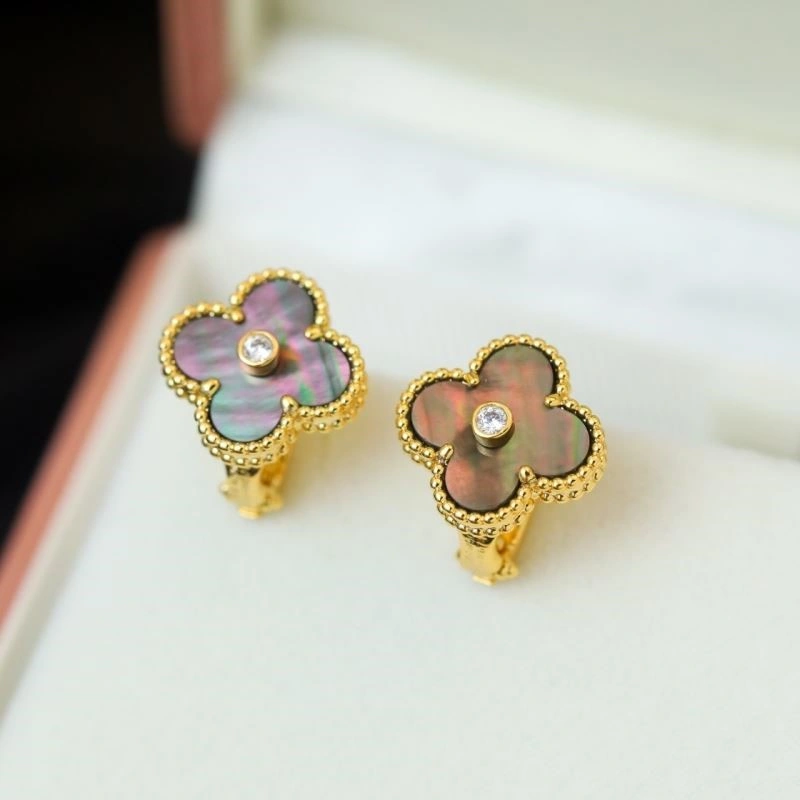 Vca Earrings Modern 254230
