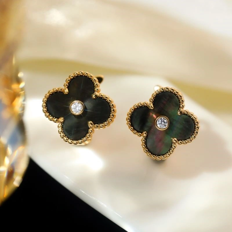 Vca Earrings Modern 254230