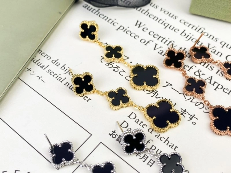 Vca Earrings WaterResistant 254200