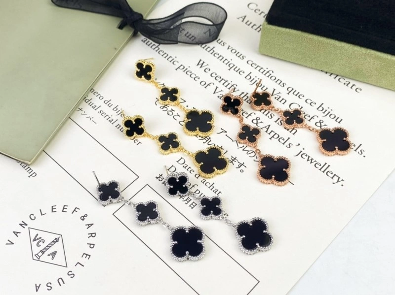 Vca Earrings WaterResistant 254200