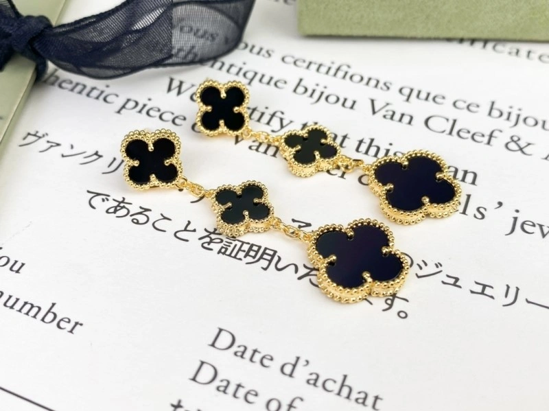 Vca Earrings WaterResistant 254200