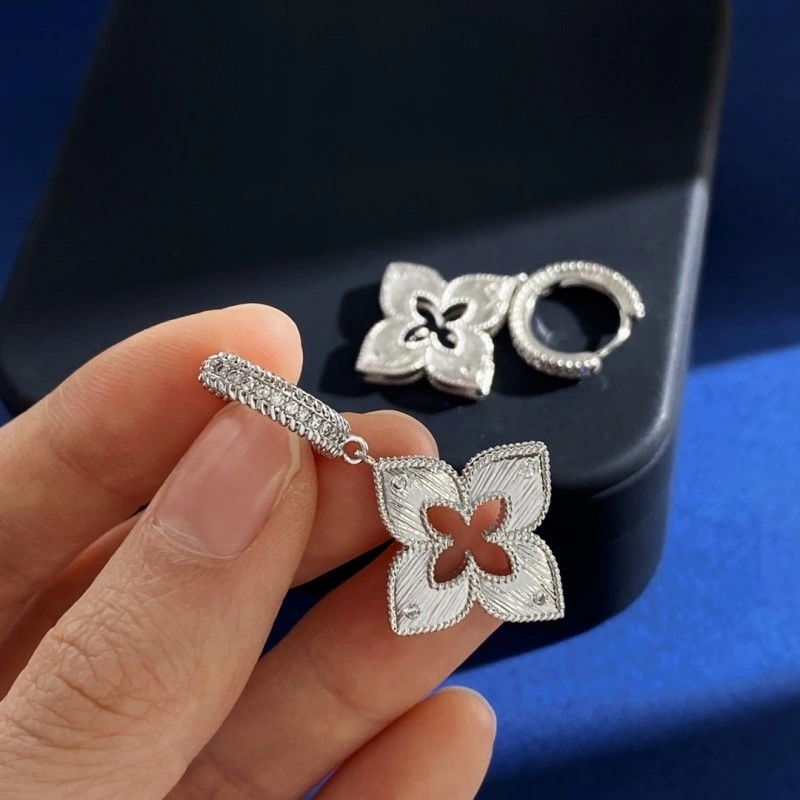 Vca Earrings TimelessDesign 254101