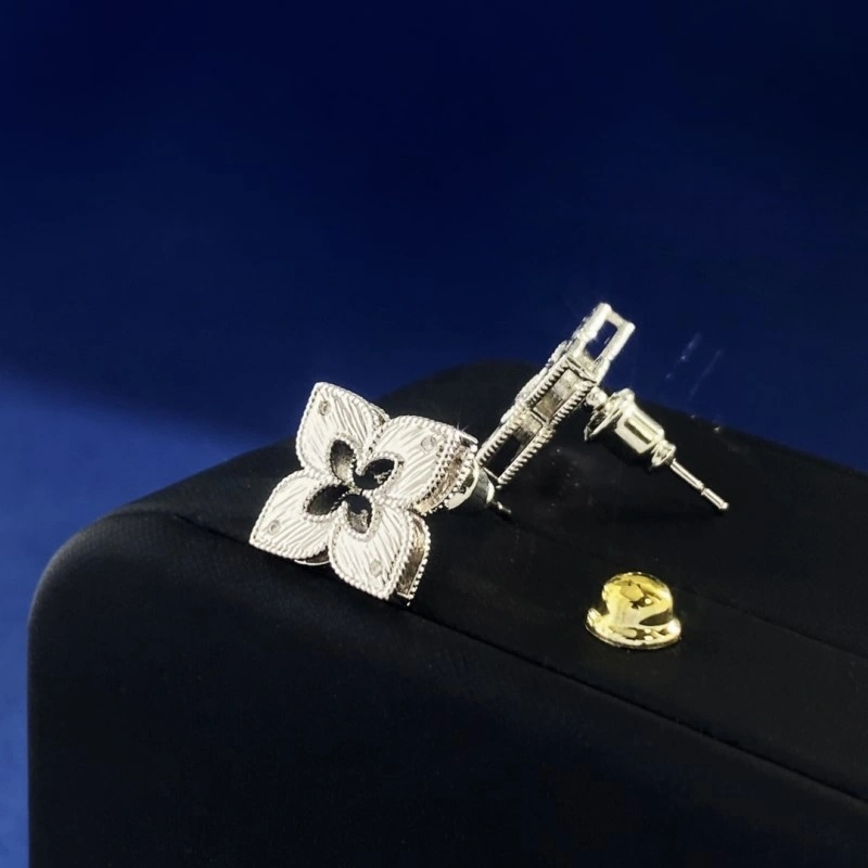 Vca Earrings Cozy 254091
