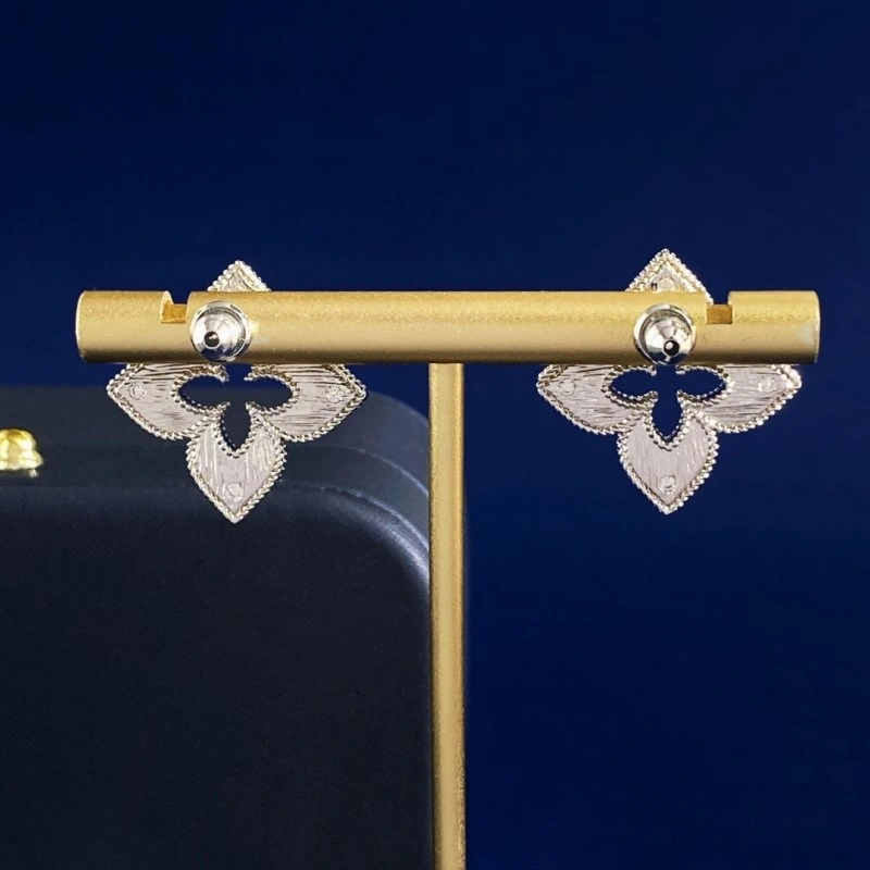 SoftTouch Vca Earrings 254094