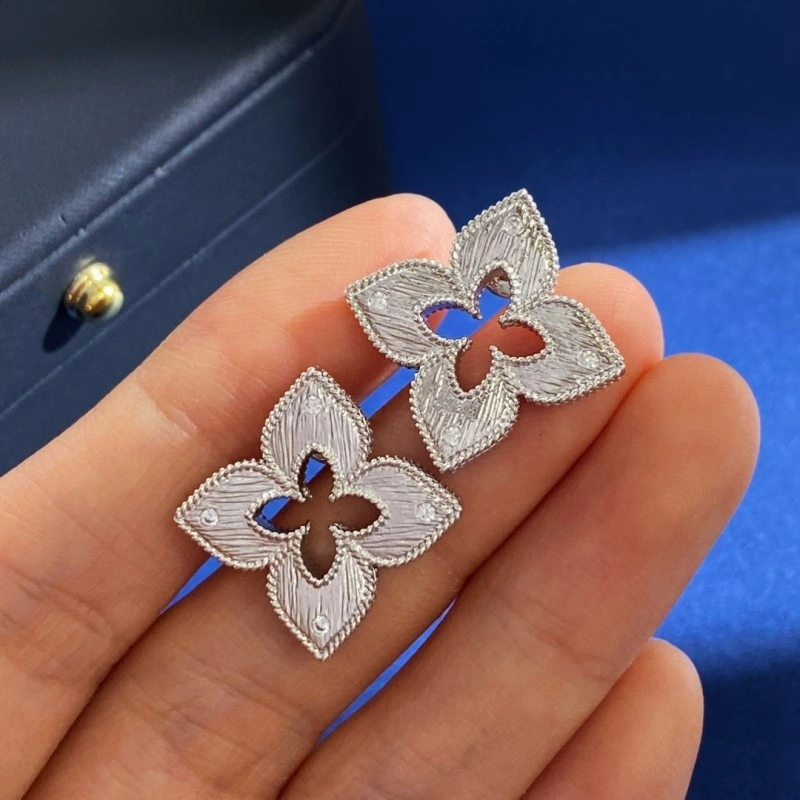SoftTouch Vca Earrings 254094