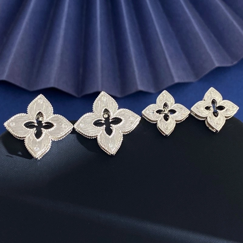 SoftTouch Vca Earrings 254094