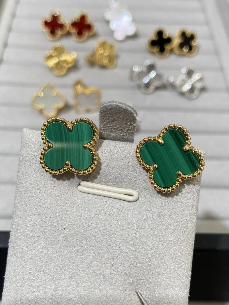Durable Vca Earrings 254093