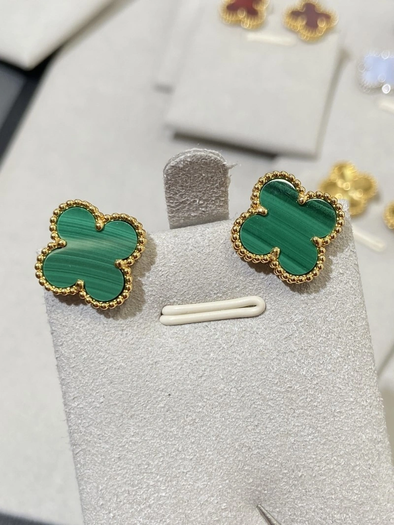 Durable Vca Earrings 254093
