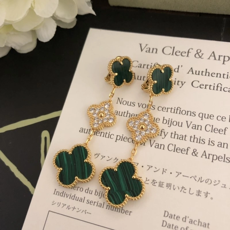 Stylish Vca Earrings 254070