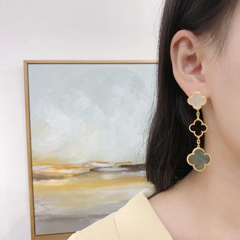 Stylish Vca Earrings 254070