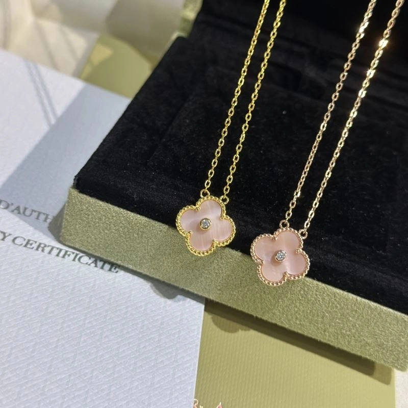 Vca Necklaces Stretchable 255431