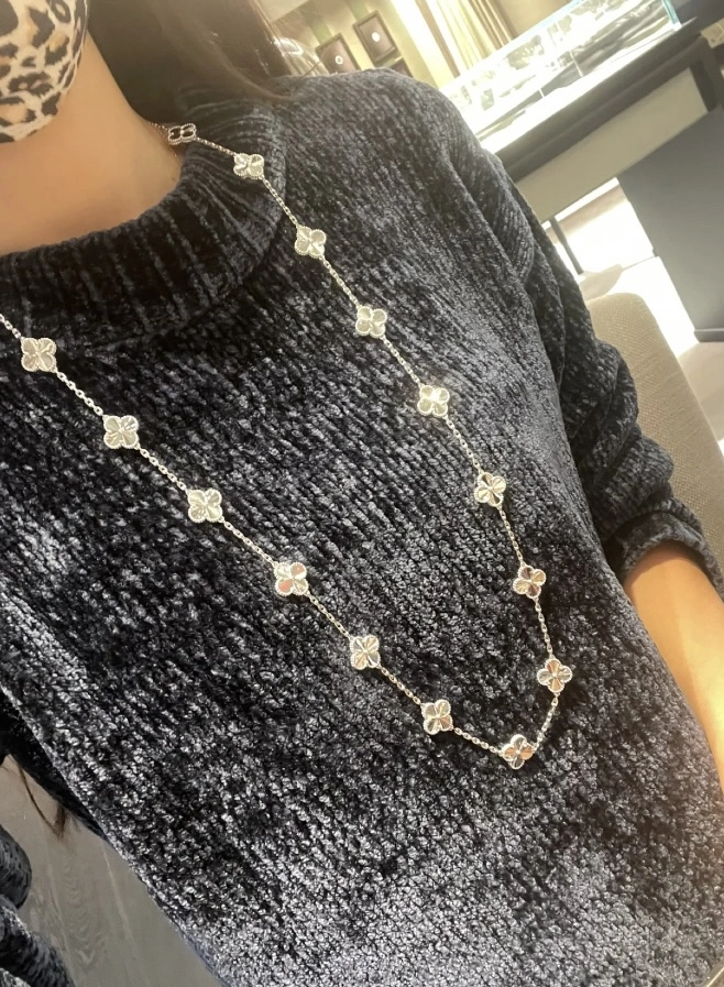 OdorResistant Vca Necklaces 255428
